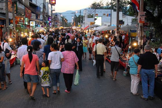 Sunday Walking Street (Ratchadamnoen Road) — Chiang Mai