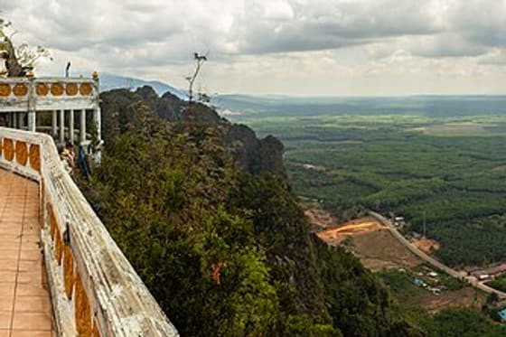 Wat Tham Suea (Tiger Cave Temple) — Krabi